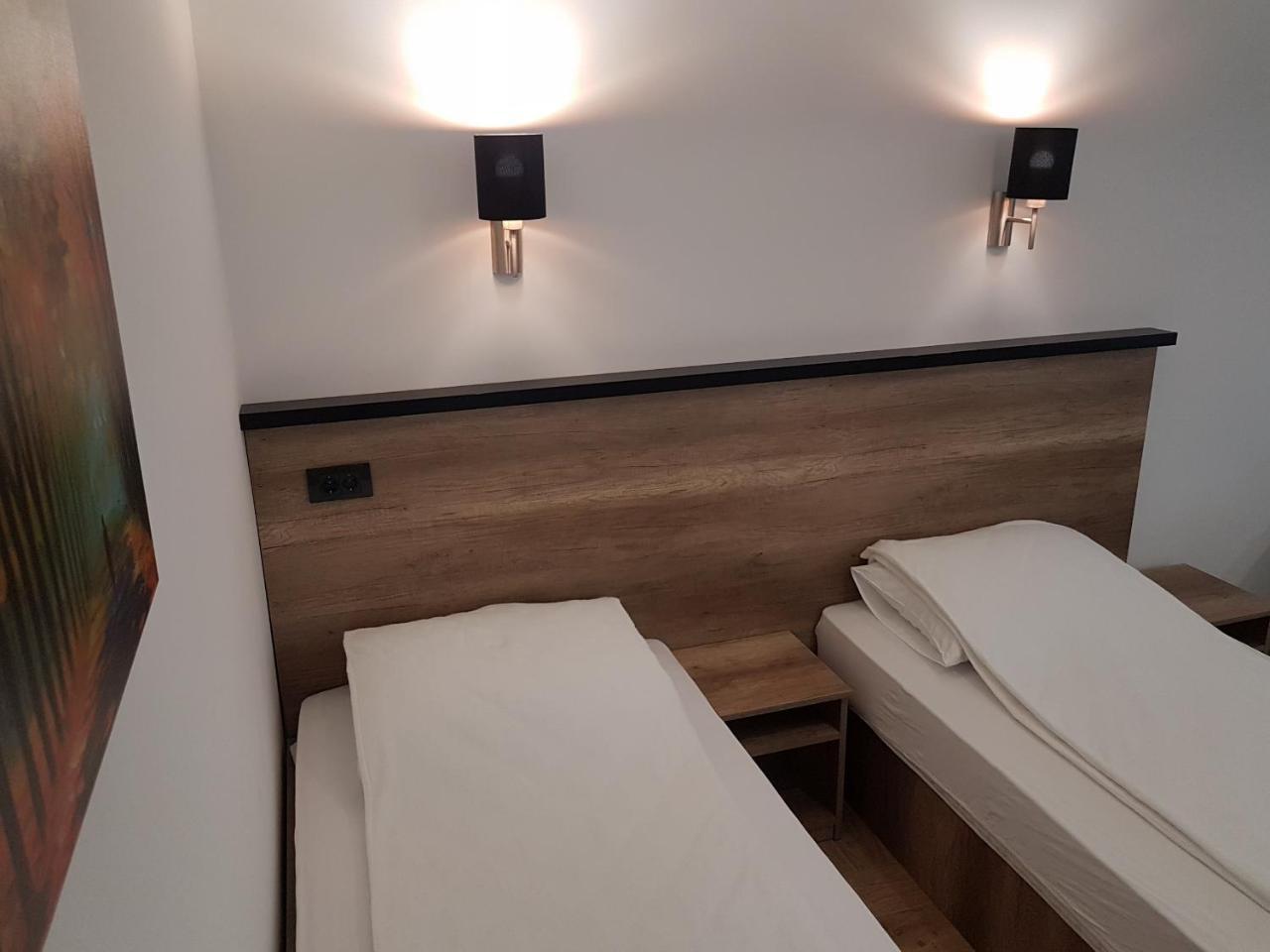 فاليفو Apartman Simic 2 المظهر الخارجي الصورة