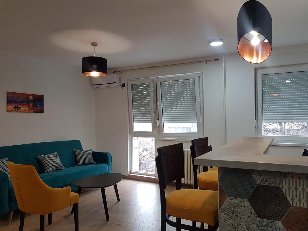 فاليفو Apartman Simic 2 المظهر الخارجي الصورة