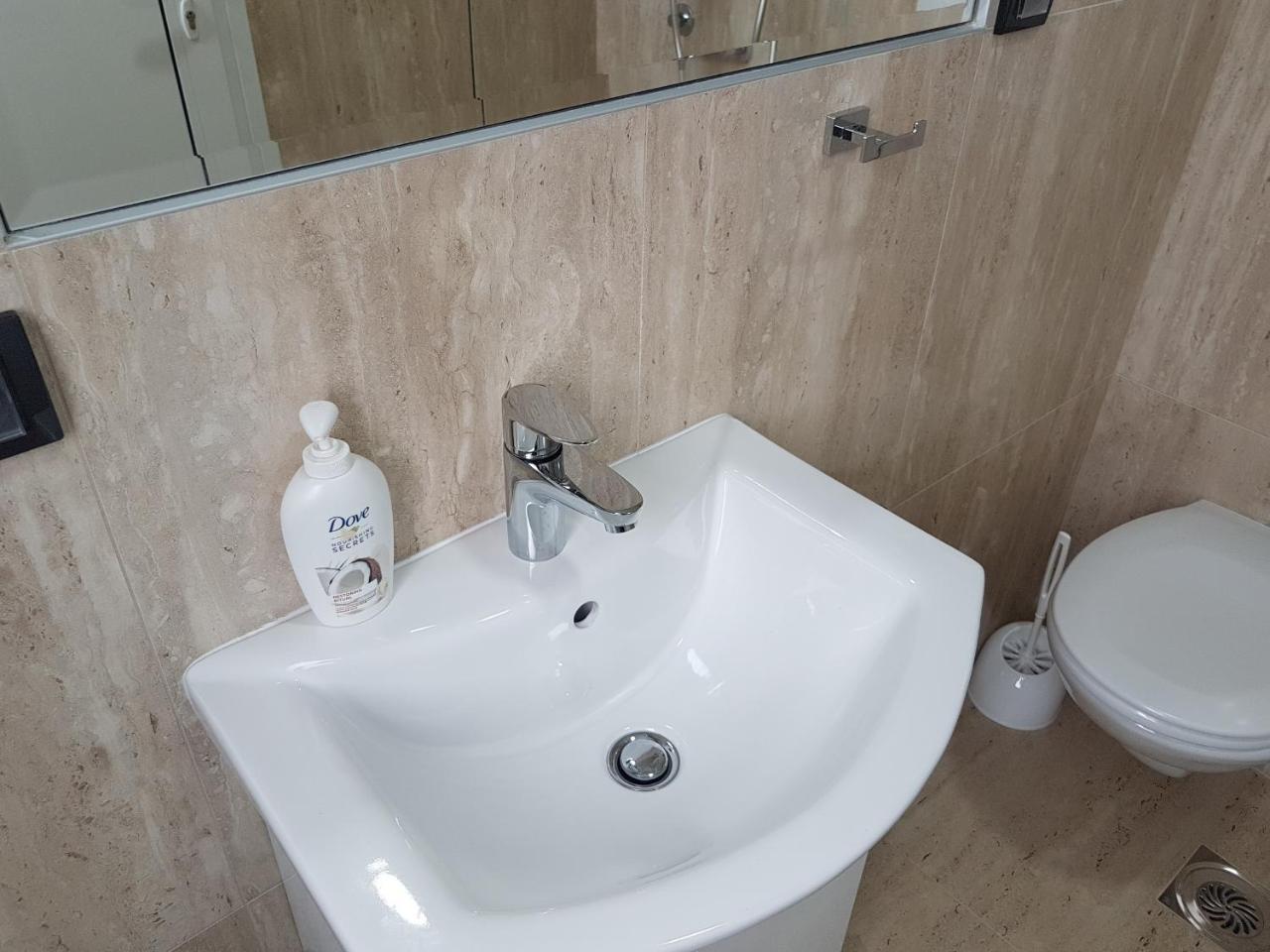 فاليفو Apartman Simic 2 المظهر الخارجي الصورة
